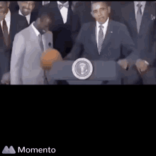 Obama Basketballin GIF - Obama Basketballin GIFs