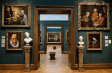 Haunted Picture Ghostly Gallery GIF - Haunted Picture Ghostly Gallery Haunted Art GIFs