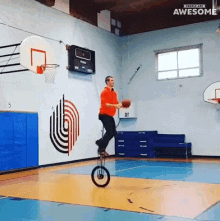 Juggling Juggler GIF - Juggling Juggler Unicycle GIFs