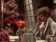 Muppets Muppet Show GIF - Muppets Muppet Show Raquel Welch GIFs