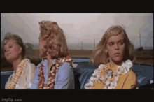 Vacation Tripping GIF - Vacation Tripping Weekend GIFs