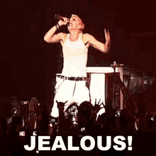 Jealous Gwen Stefani GIF - Jealous Gwen Stefani No Doubt GIFs