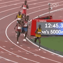 Running Competition Paul Chelimo GIF - Running Competition Paul Chelimo Usa Running Team GIFs