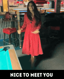 Nice To Meet You Bowing GIF - Nice To Meet You Bowing Curtsy GIFs