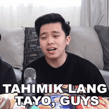 Tahimik Lang Guys Kimpoy Feliciano GIF - Tahimik Lang Guys Kimpoy Feliciano Walang Maingay GIFs