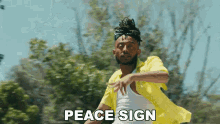 Peace Sign Adam Aminédaniel GIF - Peace Sign Adam Aminédaniel Aminé GIFs