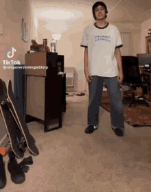 Guy Screaming Guy Screaming And Falling To The Floor GIF - Guy Screaming Guy Screaming And Falling To The Floor Day2no Hating GIFs