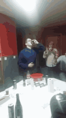 Suiton Heude Drink GIF - Suiton Heude Drink Bottoms Up GIFs