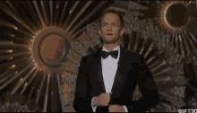 Happy Dance GIF - Neil Patrick Harris Oscars Dancing GIFs