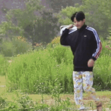 Day6dowoon Walking Out Day6dowoon Walking Carrying GIF - Day6dowoon Walking Out Day6dowoon Walking Carrying Dowoon Walking GIFs