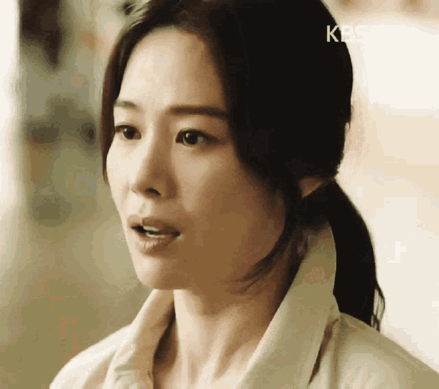 Kim Hyun Joo Rolling Eyes GIF Kim Hyun Joo Rolling Eyes Breathing Heavily GIFs entdecken und