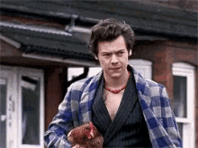 Harry Styles Gucci Tailoring Campaign GIF - Harry Styles Gucci Tailoring Campaign Chicken GIFs