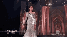 Dang Thi Le Hang Miss Universe GIF