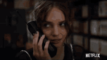 Whos On The Phone Heather GIF - Whos On The Phone Heather Fear Street GIFs