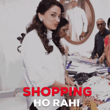 Shopping Shopping Ho Rahi GIF - Shopping Shopping Ho Rahi Shopping Happening GIFs