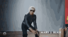 dance hyped mary j blige sun glasses leather jacket