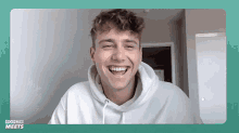 Laugh Harry Jowsey GIF - Laugh Harry Jowsey Popbuzz GIFs