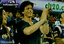 C120.Cdeewang.Gif GIF - C120.Cdeewang Shah Rukh Khan Dance Pose GIFs