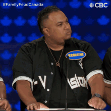 Clap Jermaine GIF - Clap Jermaine Family Feud Canada GIFs