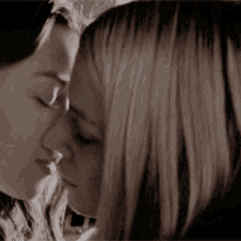 Nora And Mary Louise Kissing The Vampire Diaries GIF - Nora And Mary Louise Kissing The Vampire Diaries GIFs