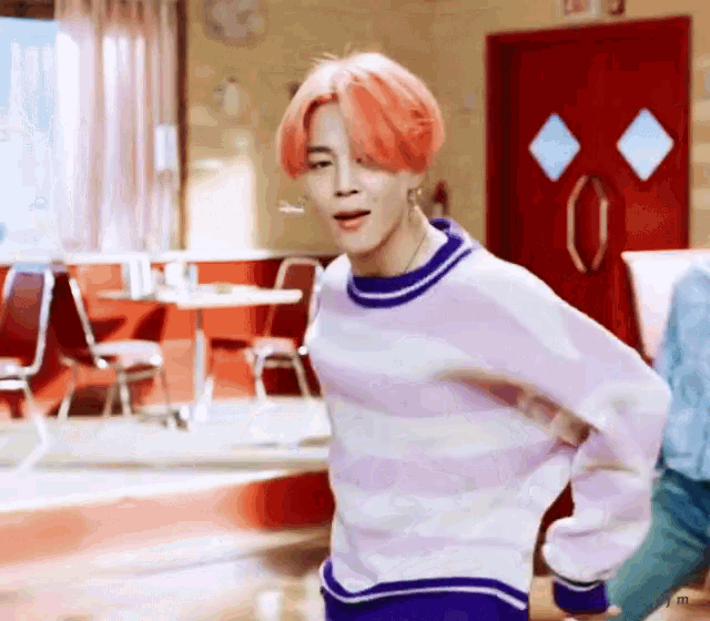 Jimin Boy With Luv GIF - Jimin Boy With Luv - Discover & Share GIFs