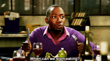 Me Before Every Meal GIF - Winston Newgirl Eating GIFs