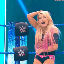 Alexa Bliss Ouch GIF - Alexa Bliss Ouch Hurts GIFs