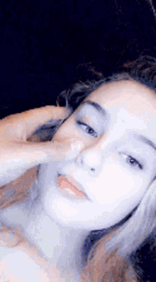 Pretty Face GIF - Pretty Face Selfie GIFs