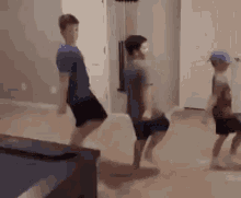 GIF