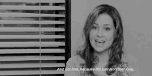 The Office Pam Beesly GIF - The Office Pam Beesly And Act Fast GIFs