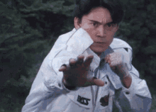 Kotaro Minami Fighting Stance GIF - Kotaro Minami Fighting Stance Close Fist GIFs