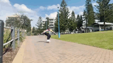 Montaigne Actualmontaigne GIF - Montaigne Actualmontaigne Skateboarding GIFs