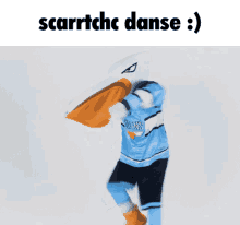 Scarrtchc Scratch GIF - Scarrtchc Scratch Pelican GIFs