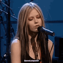 Avril Lavigne Avril GIF - Avril Lavigne Avril GIFs