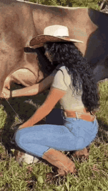 Cow Milk GIF - Cow Milk GIFs