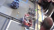 a robot with a sign that says e2
