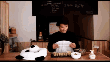 Gyoza Gyozaria Eating GIF - Gyoza Gyozaria Eating How To Start GIFs
