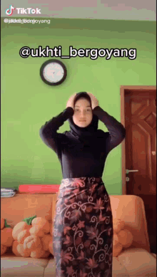 Hijab Girl GIF - Hijab Girl GIFs
