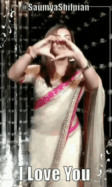 Shilpa Shinde Heart GIF - Shilpa Shinde Heart Love GIFs