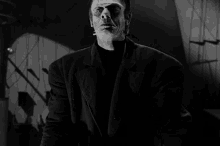 Annoyed Frankenstein Monster GIF - Annoyed Frankenstein Monster House Of Dracula GIFs