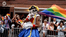 GIF