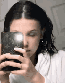 Millie Bobby Brown Selfie GIF - Millie Bobby Brown Selfie Wet Hair GIFs