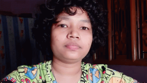 Jagyasini Singh Findnewjag GIF - Jagyasini Singh Findnewjag Nodding Head GIFs