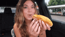 Steph Pappas A And W GIF - Steph Pappas A And W Coney Dog GIFs
