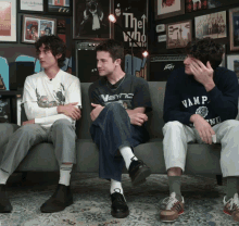 Wallows Braeden Lemasters GIF - Wallows Braeden Lemasters Digwhatyoudoc GIFs