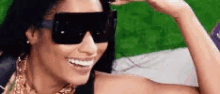 Dujuan Minaj Nicki GIF - Dujuan Minaj Nicki Laugh GIFs
