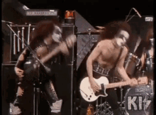 Headbang Kiss GIF - Headbang Kiss Gene Simmons GIFs