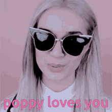 Poppy Loves You Poppy Church GIF - Poppy Loves You Poppy Church Cult GIFs