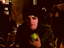 Aotshcr Gerard Way GIF - Aotshcr Gerard Way Apple GIFs
