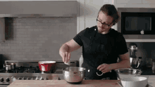 Sprinkle Joshua Weissman GIF - Sprinkle Joshua Weissman Cooking GIFs